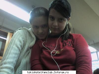 poze cu voi!!!:)) - eu shi schwesterul meu!!!eu sunt in stanga!:P - Sa ne cunoastem!